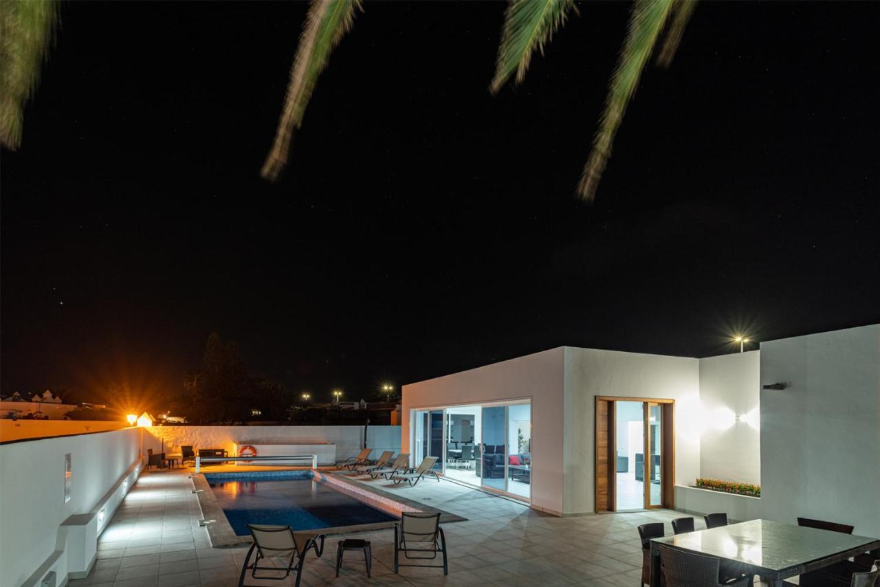Villa Rossa - Villas Now - Lh215 By Villas Now Ltd Playa Blanca  Eksteriør billede